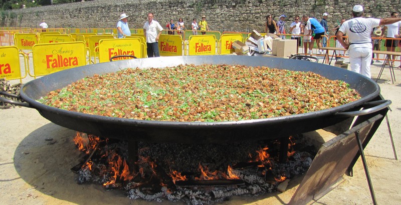 Sábado 27: Comida Familiar Fin de Curso
