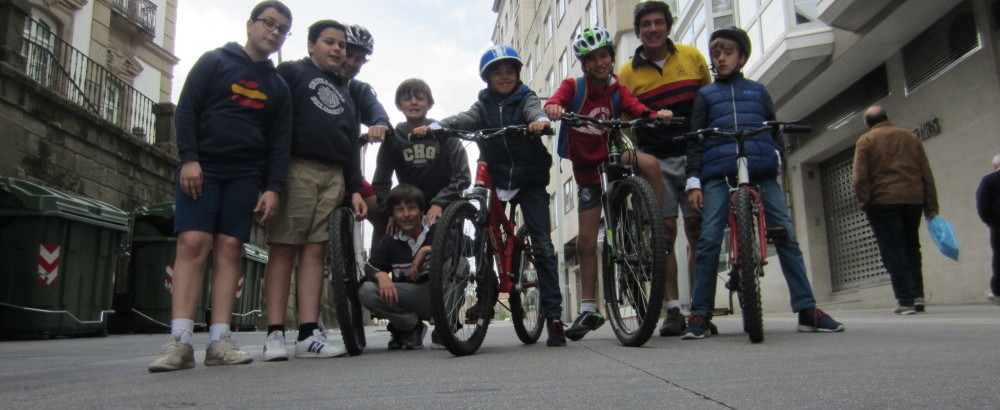 Jornada de futbol playa en Lourido